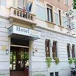 Piacenza Hotel 3*