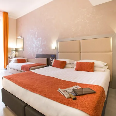 ピアチェンツァ 3* ミラノ