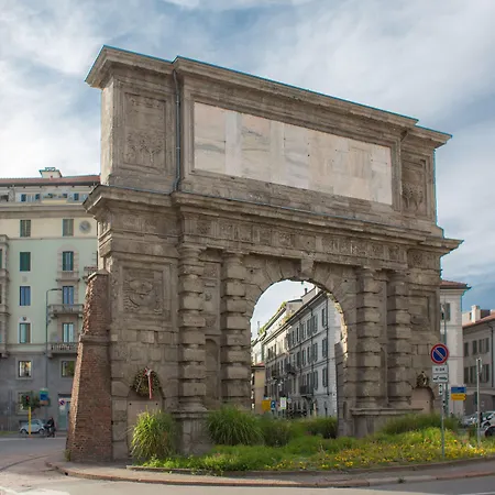 ピアチェンツァ 3*