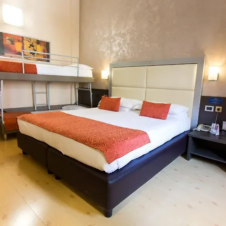 Hotel Piacenza Milan