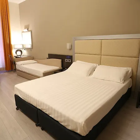 Piacenza 3* Milan