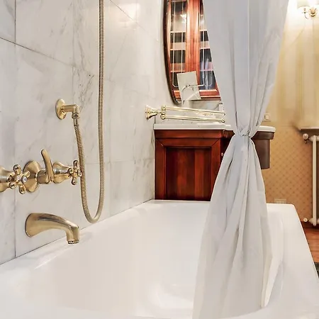 Piacenza 3* Milan